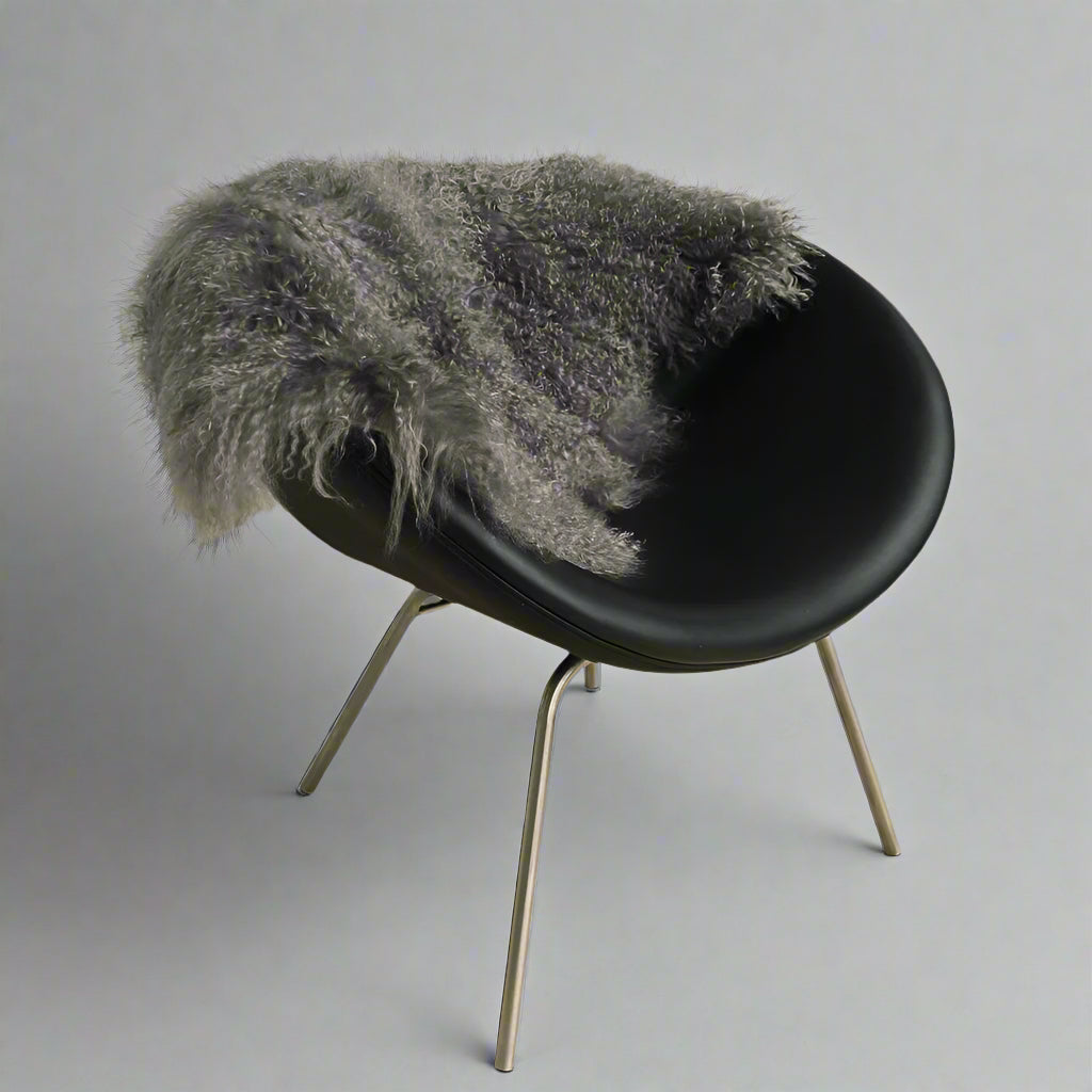 Tibetan Lambskin Rug | Charcoal