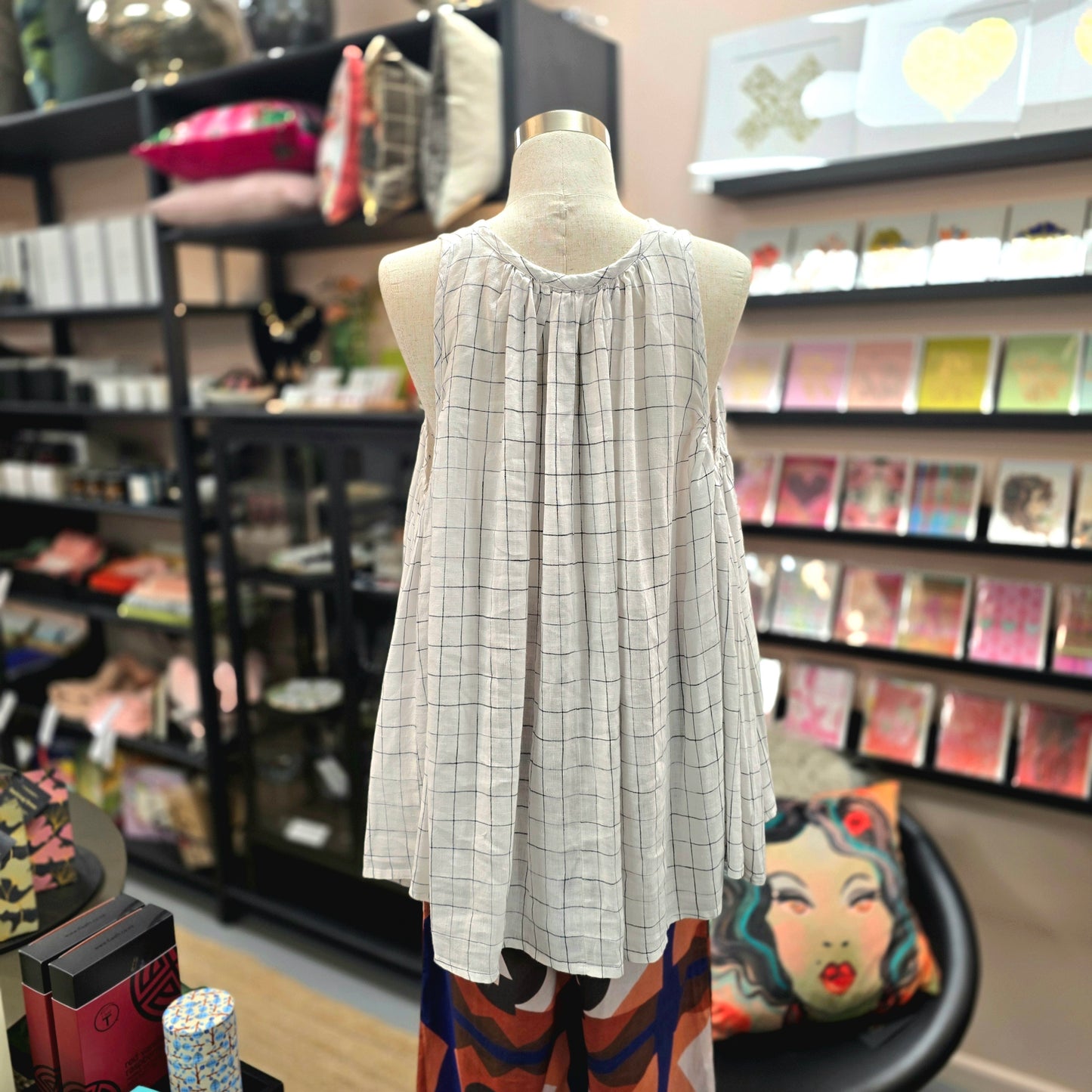 Rogue Linen Top| Pre Loved