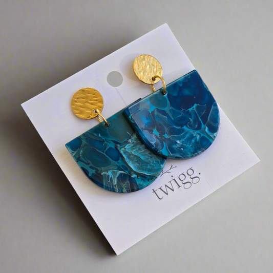 SUMAN_Stud_Earrings_twig