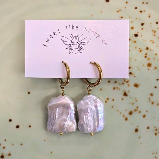 White Oblongs Pearl Earrings | Gold