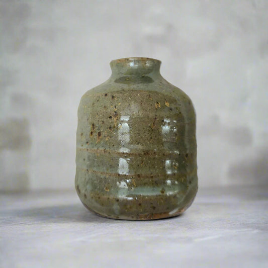 winnceramicsbudvaseceladonpotterynewzealandedh69