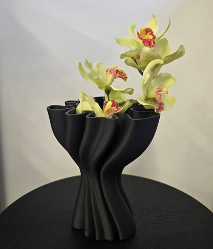 Le Forge | 3D Black Vase