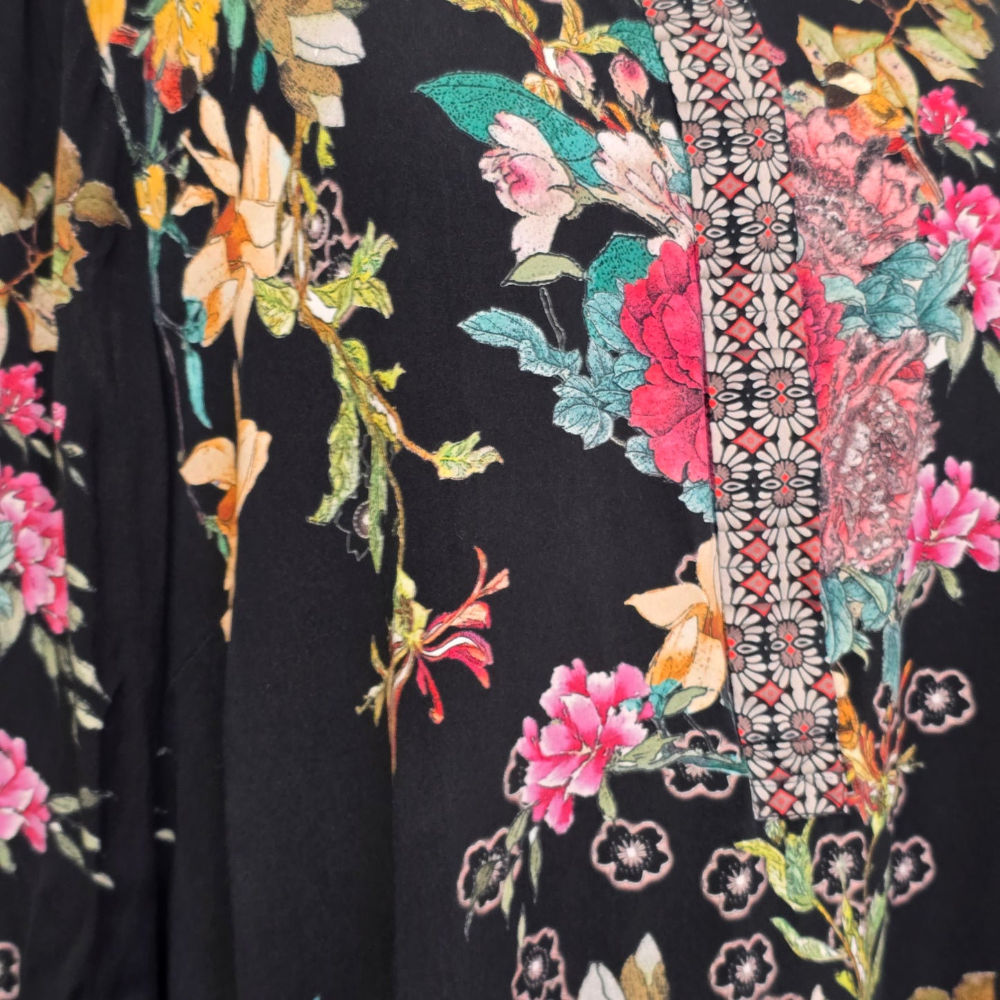 Loobie's Story Silk Top | Pre Loved