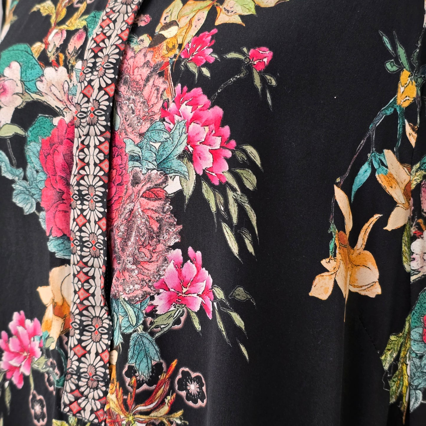 Loobie's Story Silk Top | Pre Loved