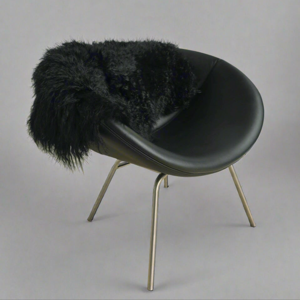 Tibetan Lambskin Rug | Black