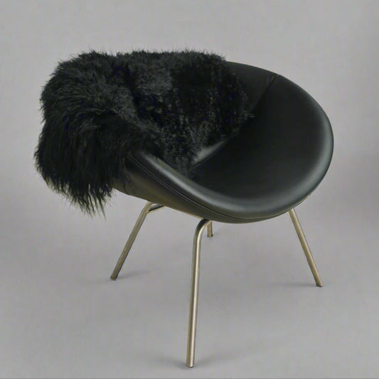 Tibetan Lambskin Rug | Black