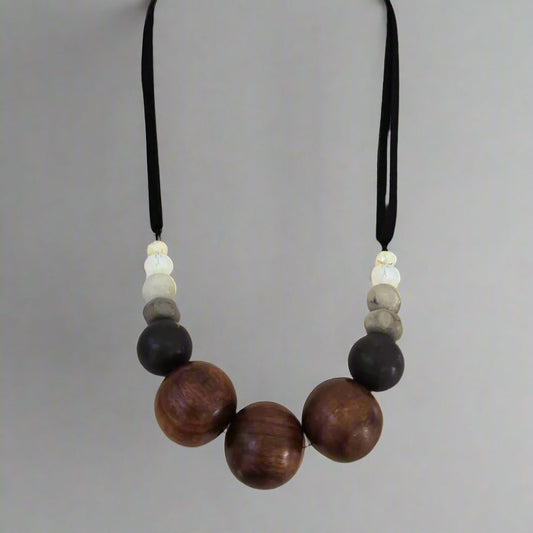 Contemporary Necklace 2
