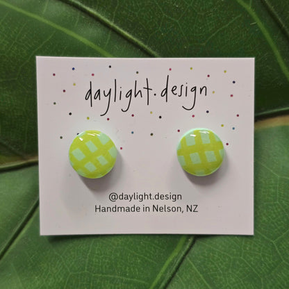 Daylight Design | Resin Studs