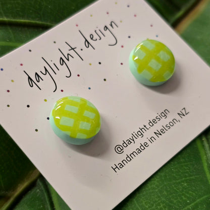 Daylight Design | Resin Studs
