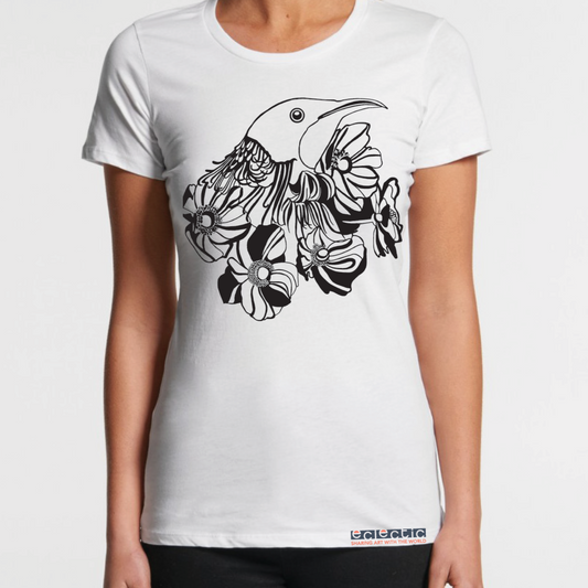 Tui with Flora XS | T-shirt
