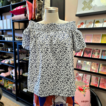 Floral Navy Top | Pre loved