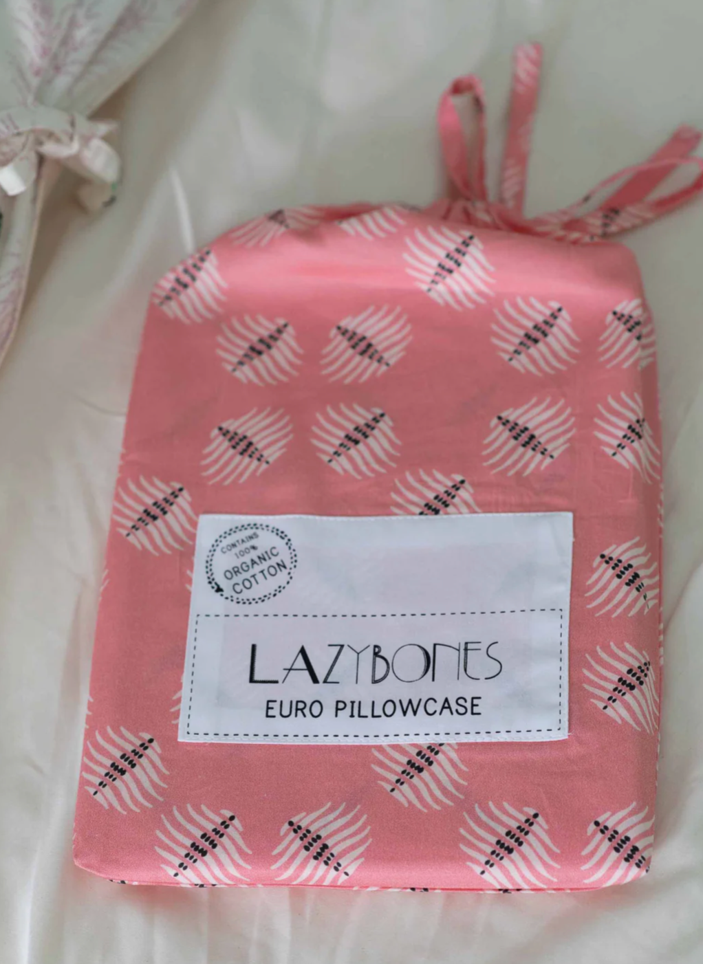 Euro Pillowcase | Flutter