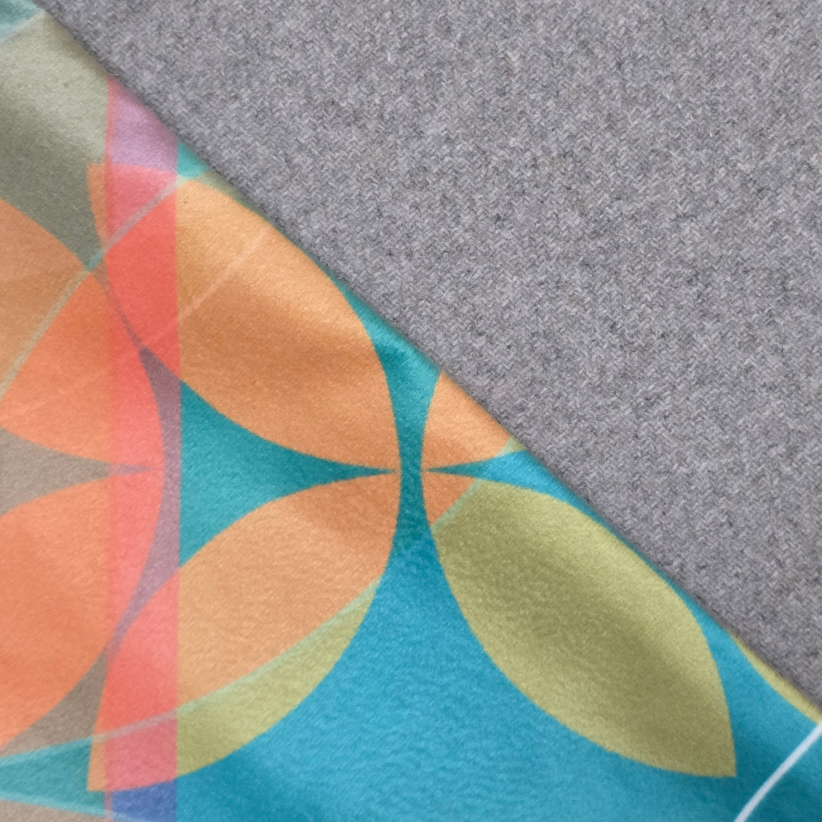 Mid Century Flora | Velvet Cushion