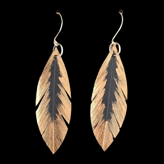 Pique Feather Earrings | Gold