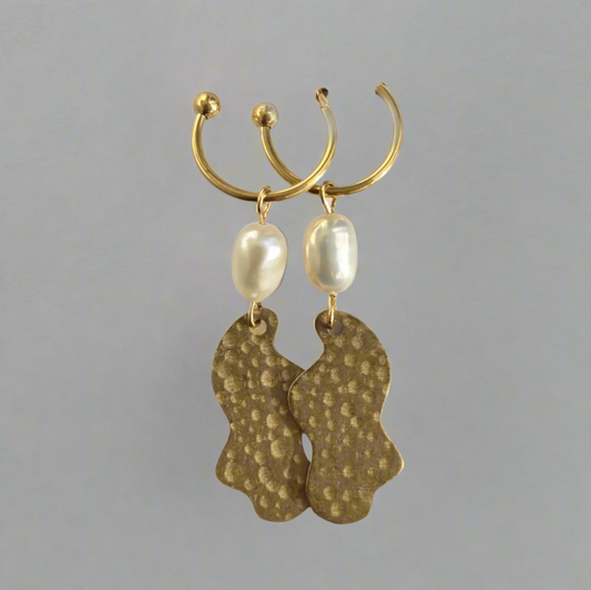 Twigg_Charlotte_Pearl_Stud_Hoop_Earrings_2