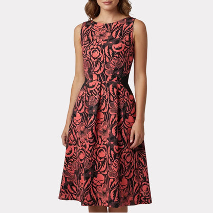 Veronika Maine | Pre Loved