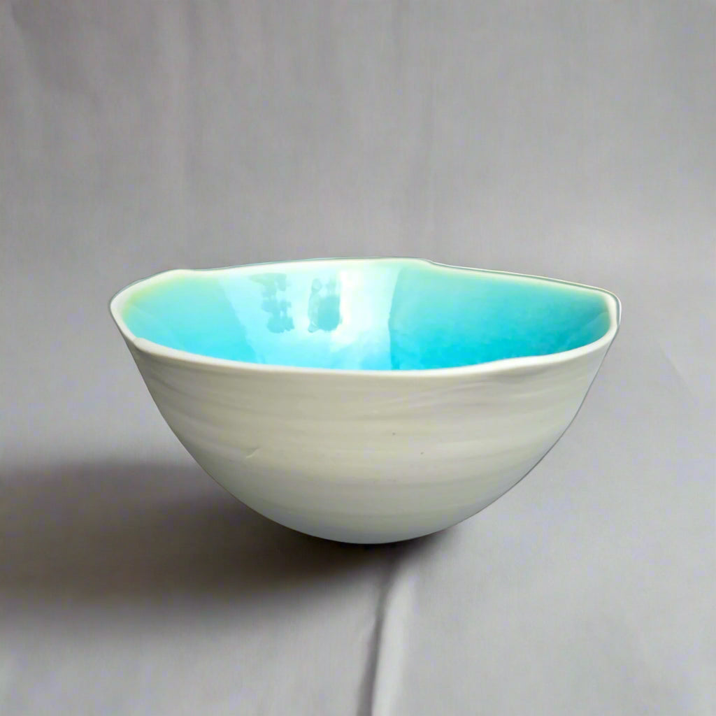 aimeemcleodnewzealandpotteryaquabowlporelainEDH