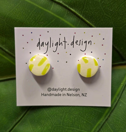 Daylight Design | Resin Studs