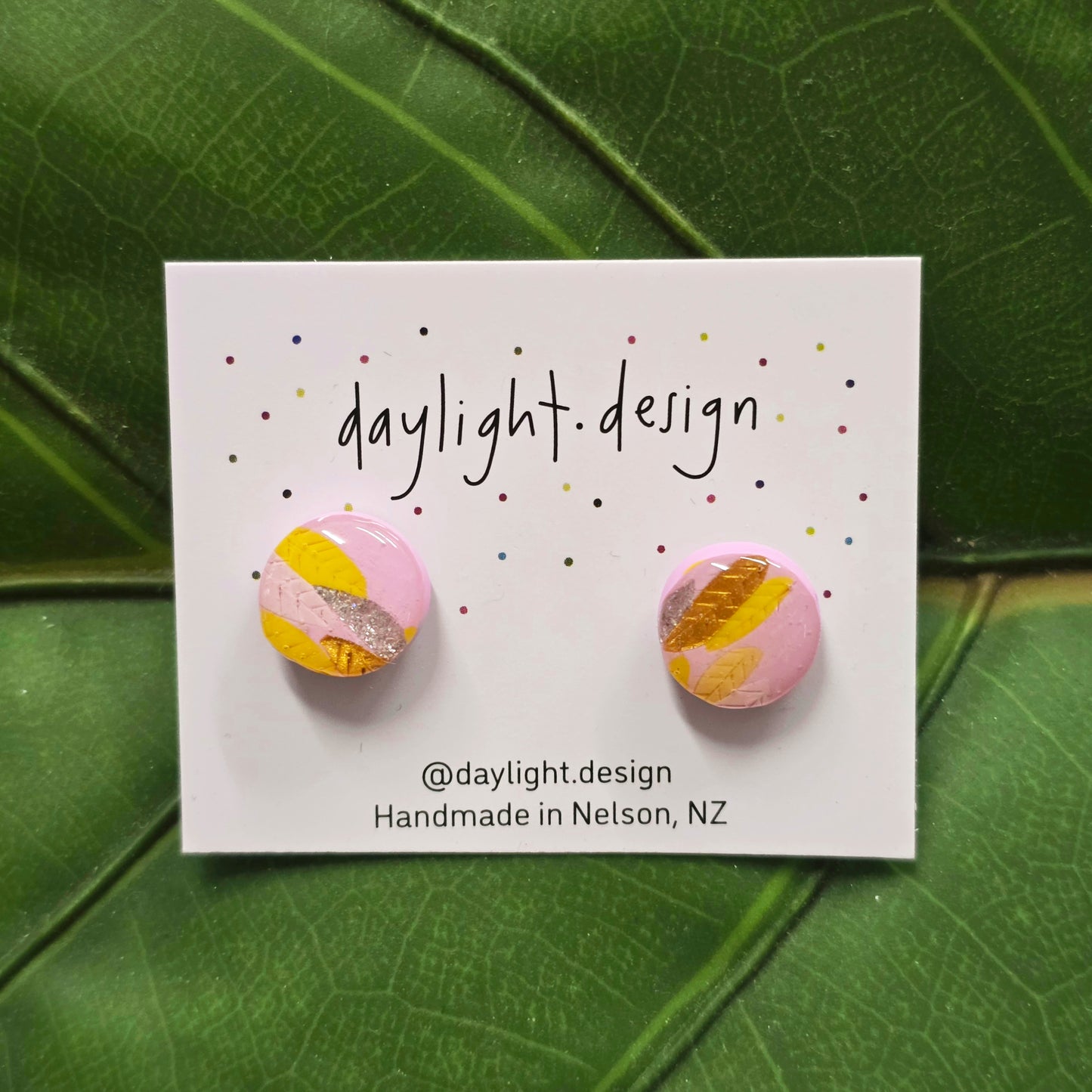 Daylight Design | Resin Studs