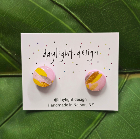 Daylight Design | Resin Studs Style 7