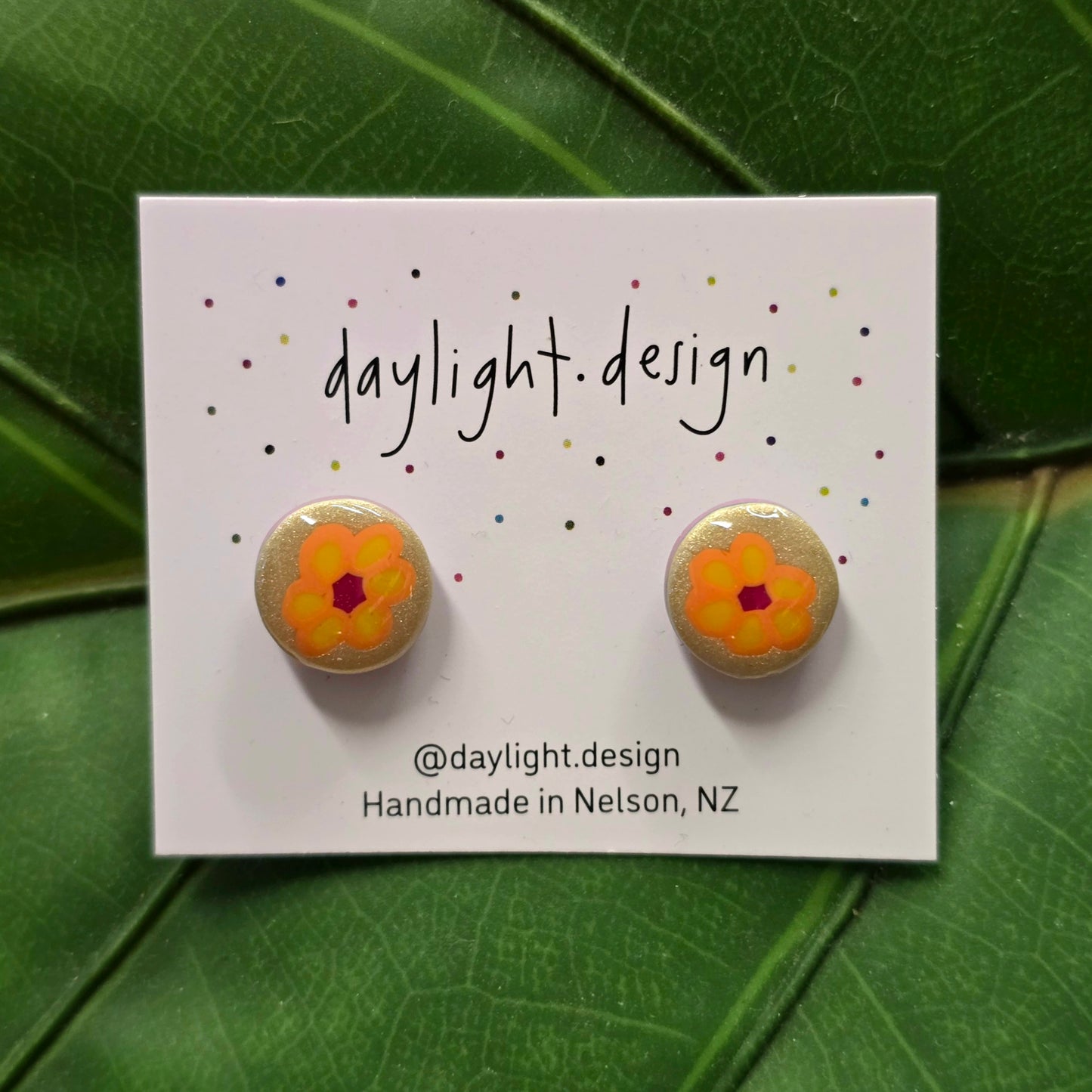 Daylight Design | Resin Studs