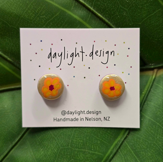 Daylight Design | Resin Studs Style 12