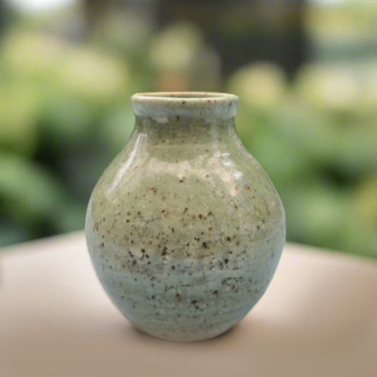 winnceramicsbudvaseceladonpotterynewzealandedh